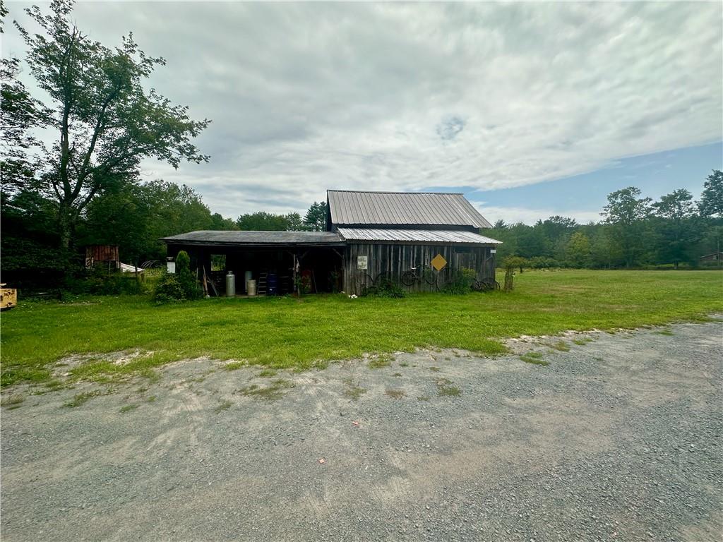 28 Martin Lane, Mongaup Valley, New York image 11