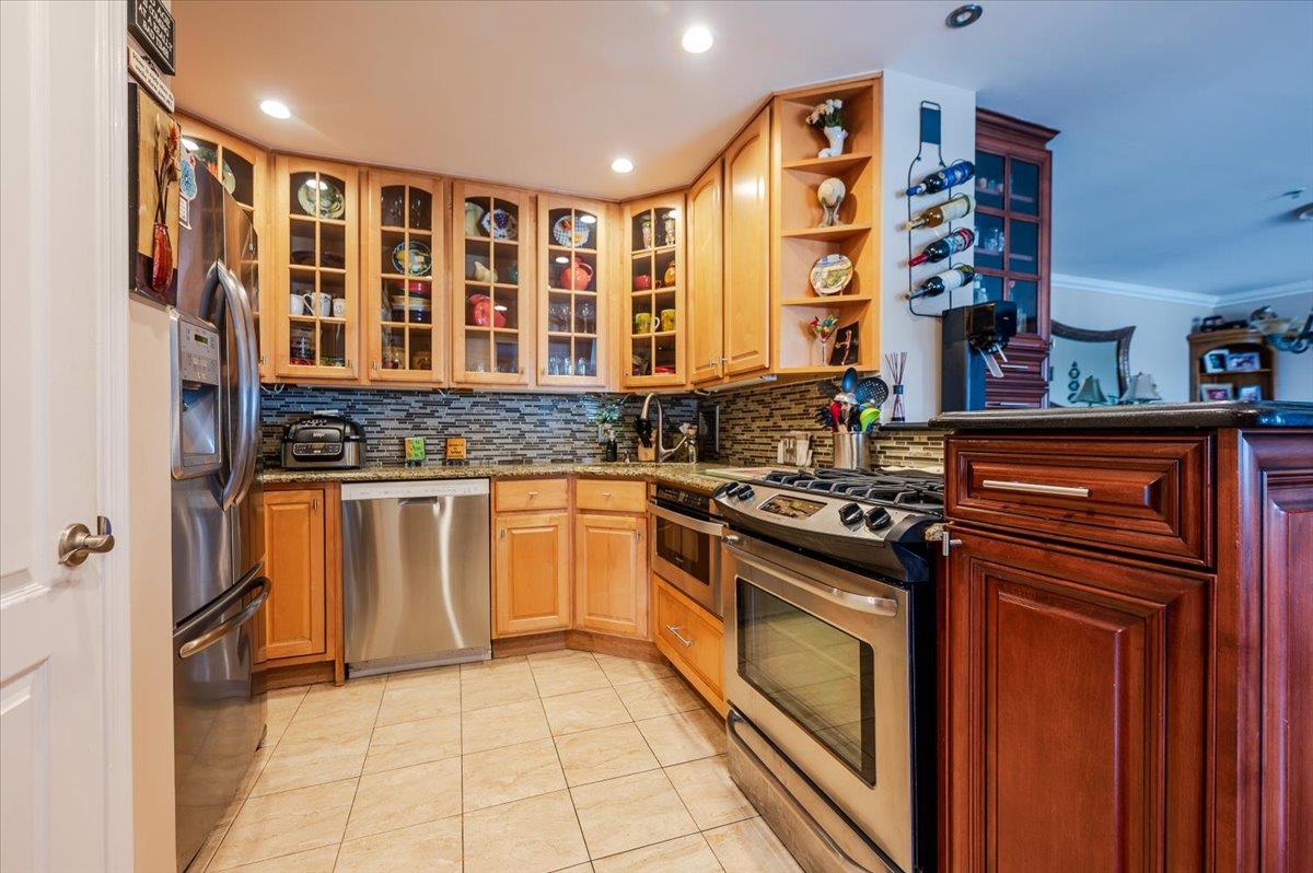 26 W Broadway #1002, Long Beach, New York image 12