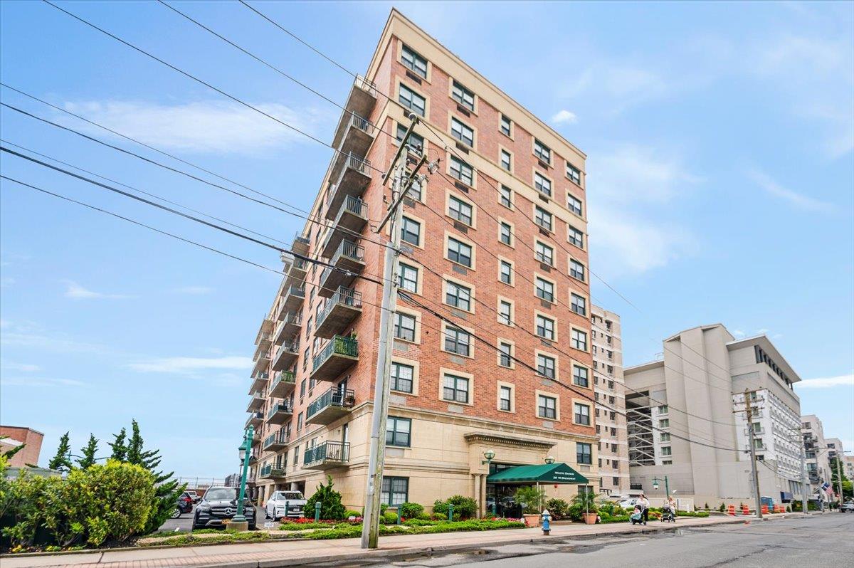 26 W Broadway #1002, Long Beach, New York image 1