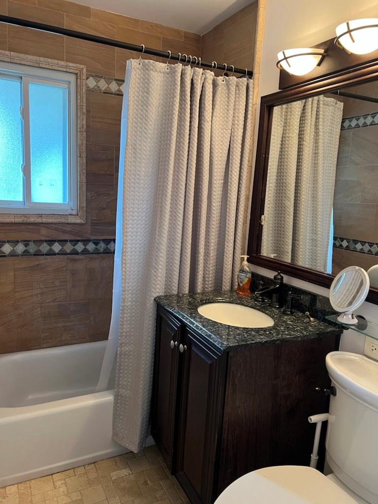 274 Edmunton Drive #K8, North Babylon, New York image 10