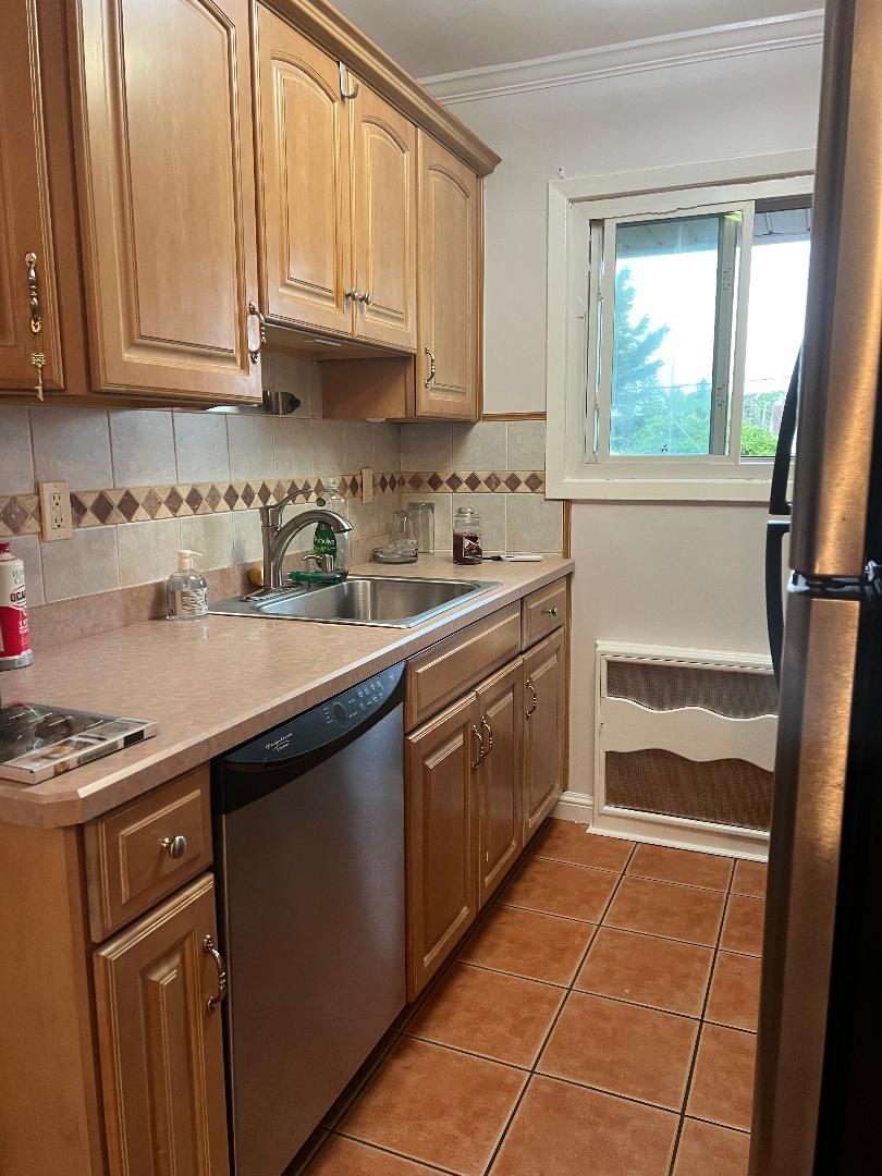 274 Edmunton Drive #K8, North Babylon, New York image 7