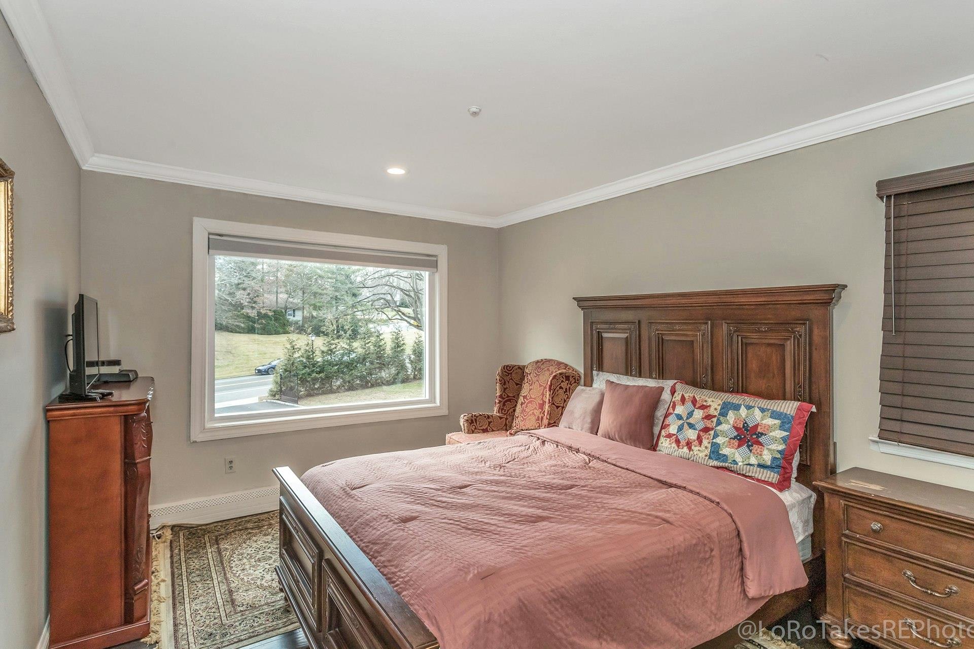 70 Bagatelle Road, Melville, New York image 30