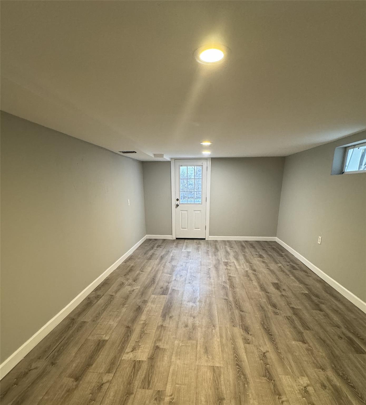 70 Bagatelle Road, Melville, New York image 38