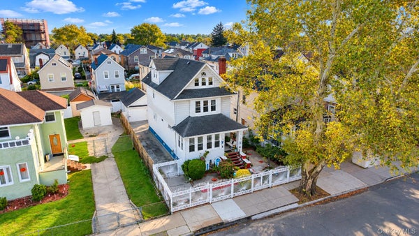 11139 116TH ST, SOUTH OZONE PARK, NY 11420 - Image af2b233b185b4acbb8f76c2ca07bcecb/864564509