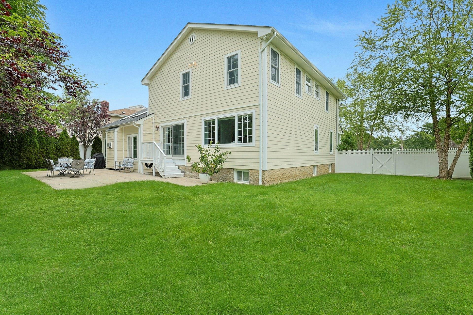 15 Old Farm Road, Scarsdale, New York image 29