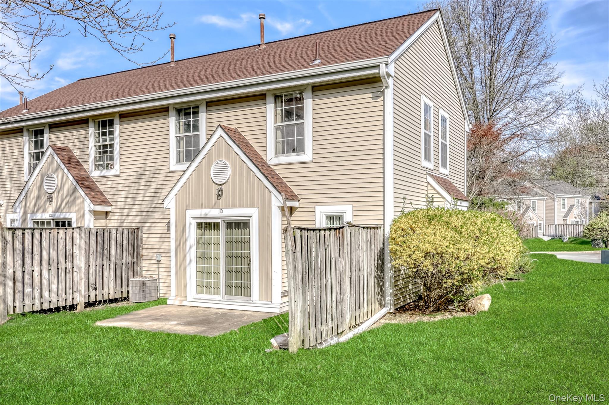 110 Creekside Circle