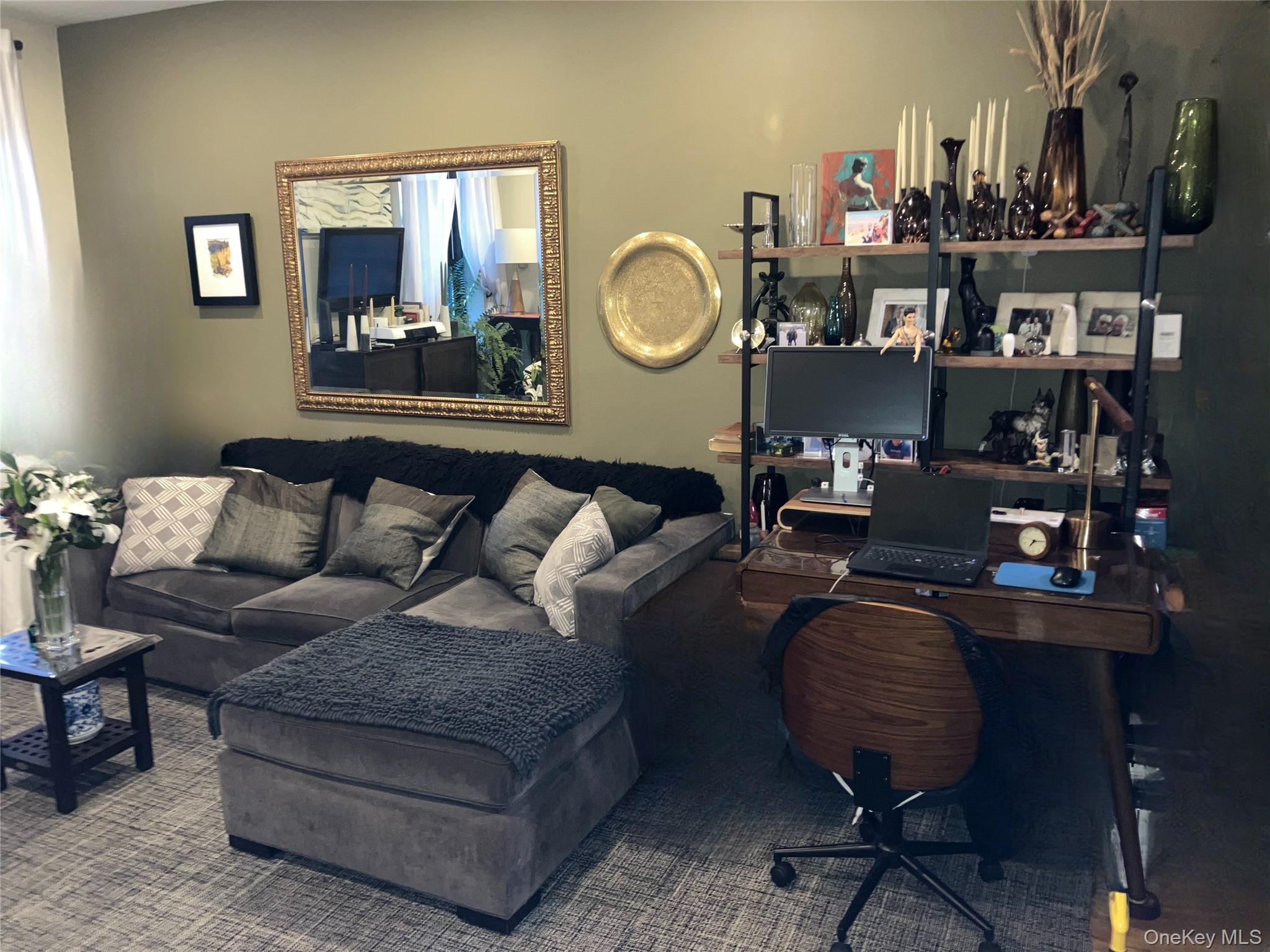 407 W 40th Street 4B