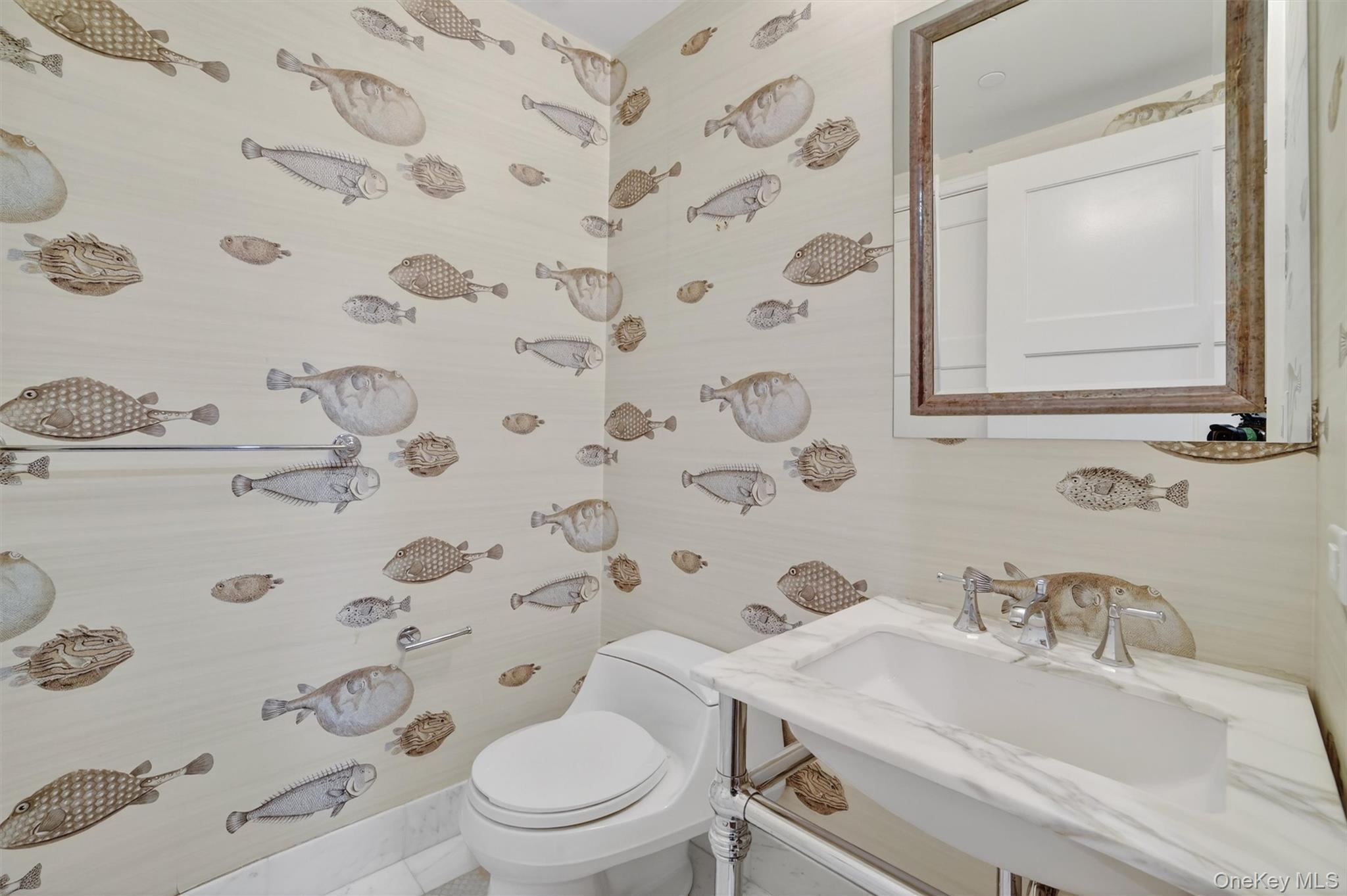 5 Renaissance Square 19B