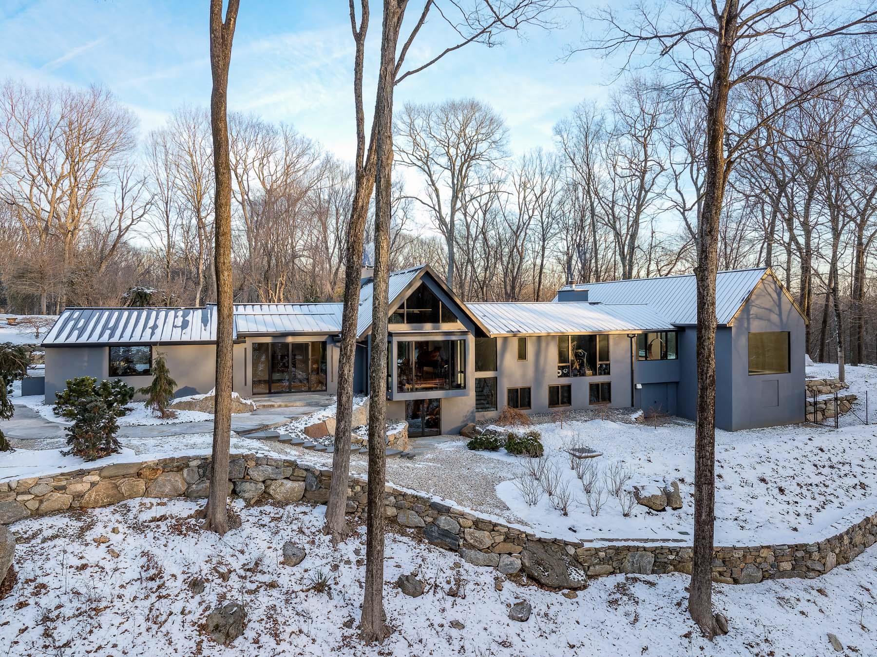 49 Indian Hill Road, Pound Ridge, New York image 3