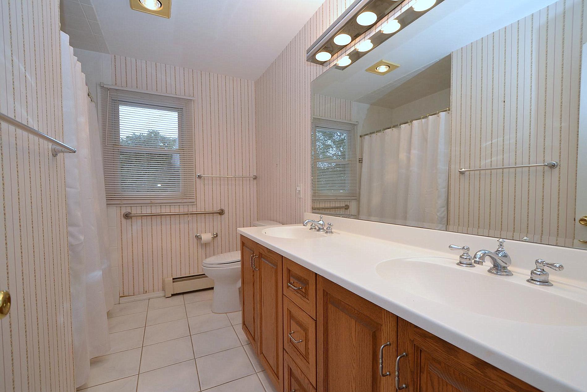 36 Gaul Road, Setauket, New York image 17