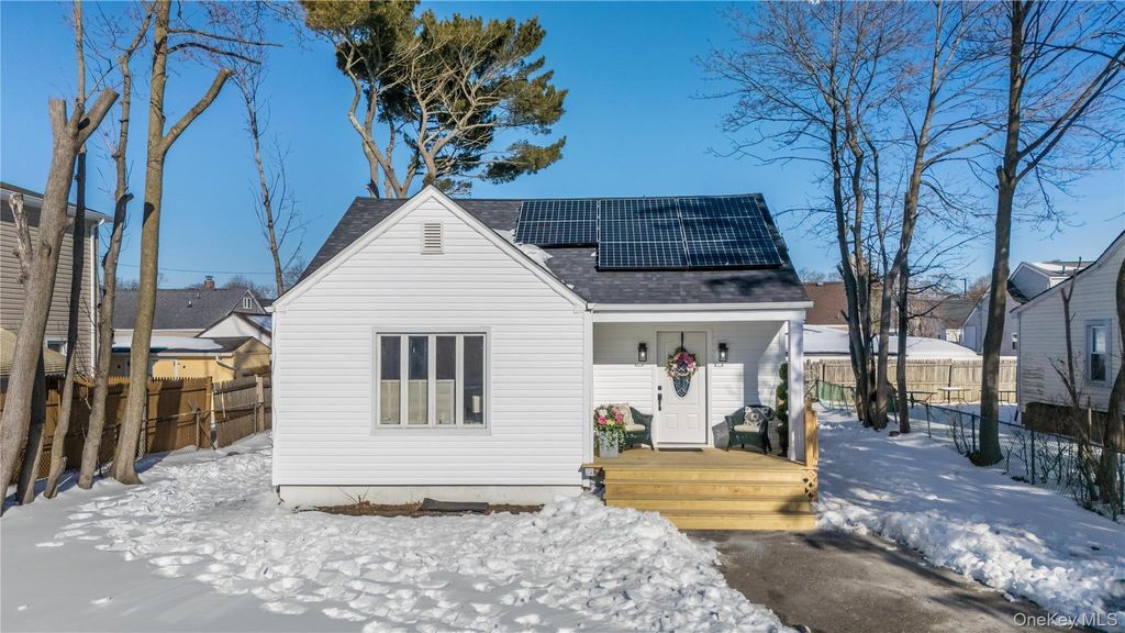 Photo of 255 Elmore Street, Central Islip, NY 11722 (MLS # 960406)