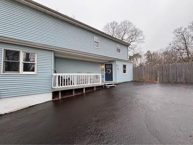 26 Pineoaks Place, Farmingville, New York image 1