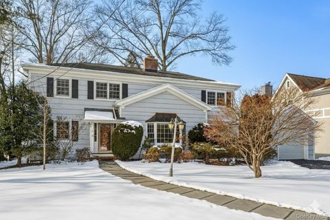 14 Wakefield Road Scarsdale NY 10583