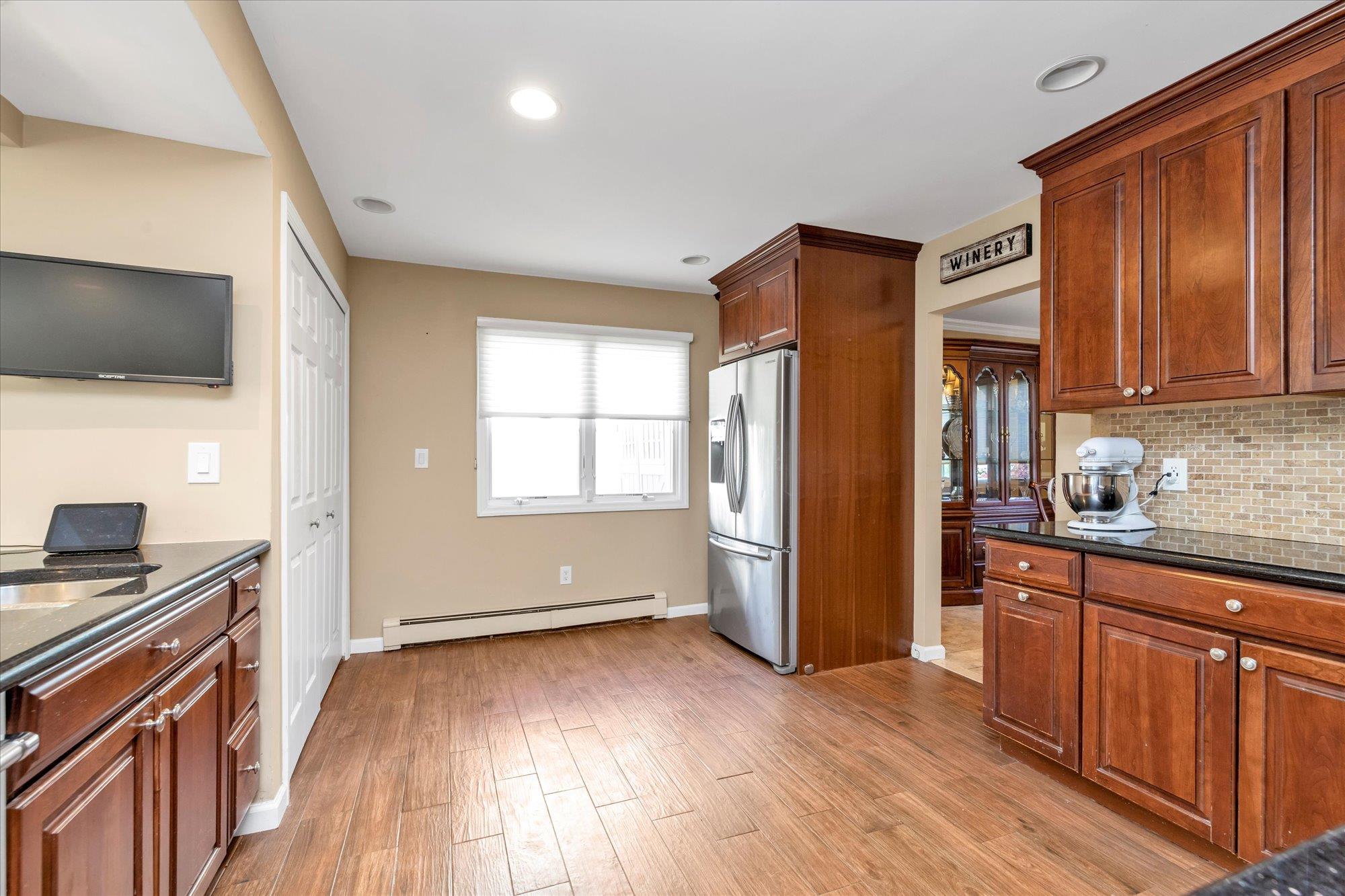 2057 Blanche Lane, Merrick, New York image 8