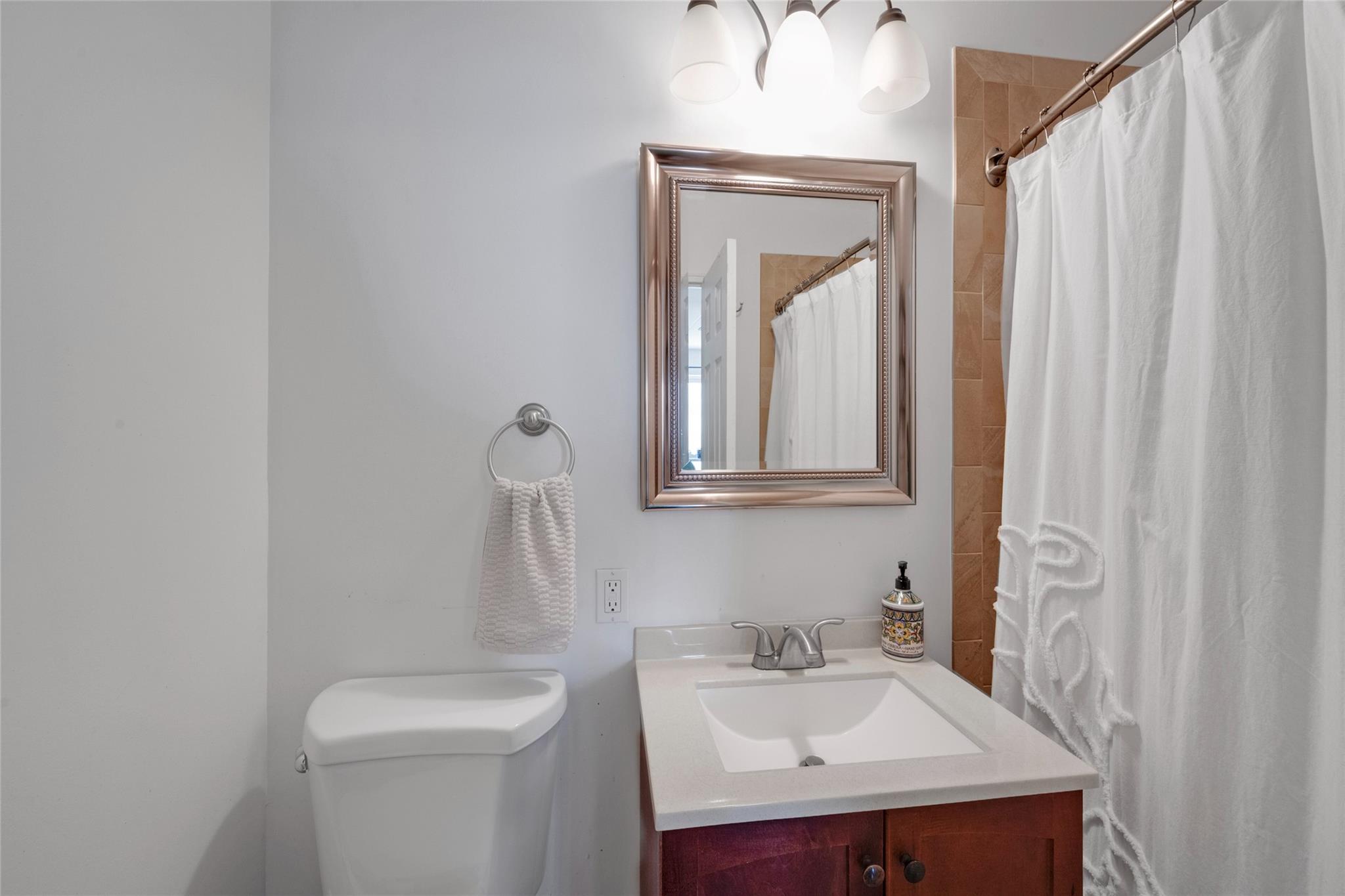 370 Central Park Avenue Ave #5C, Scarsdale, New York image 12