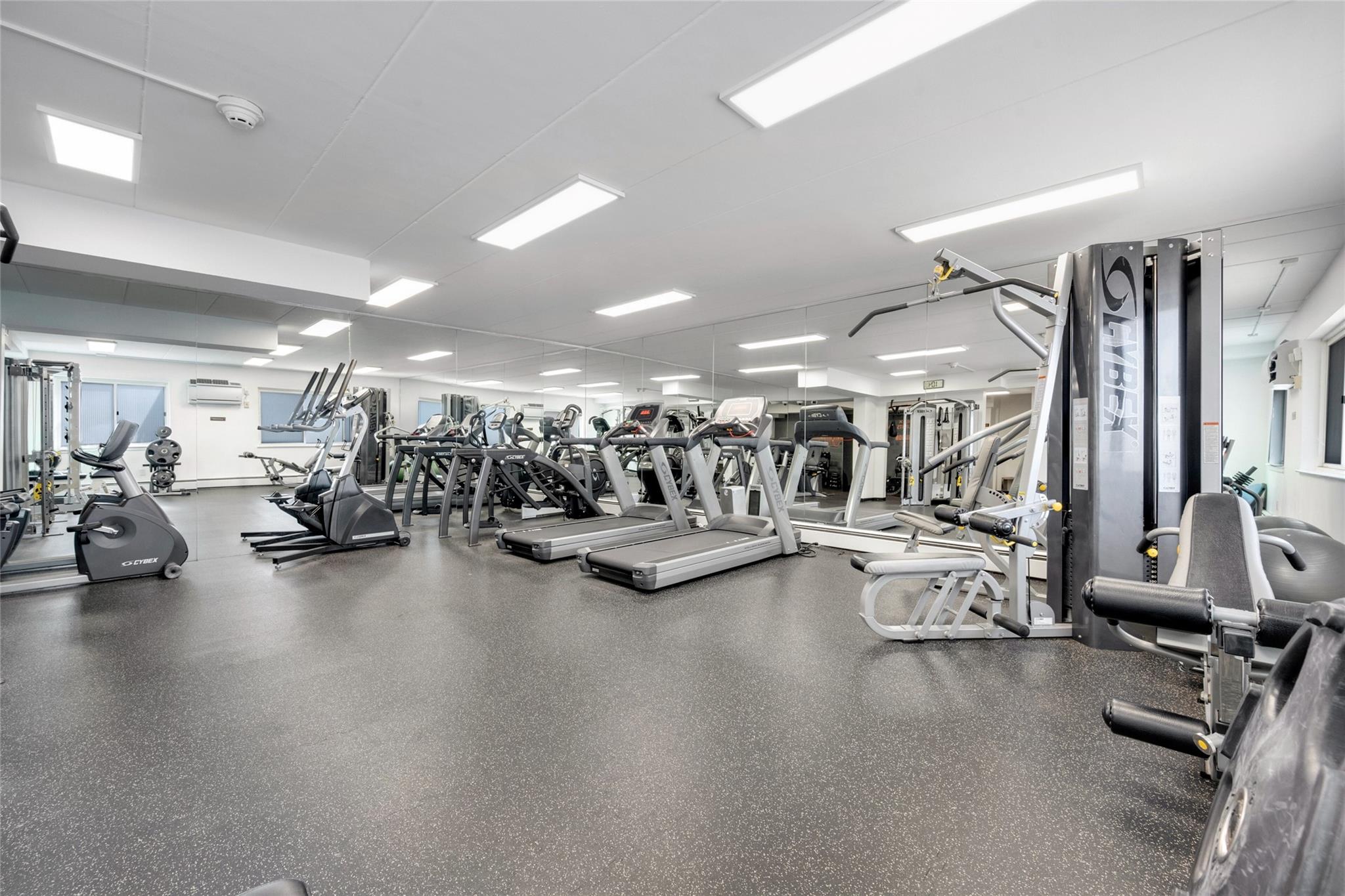 370 Central Park Avenue Ave #5C, Scarsdale, New York image 17