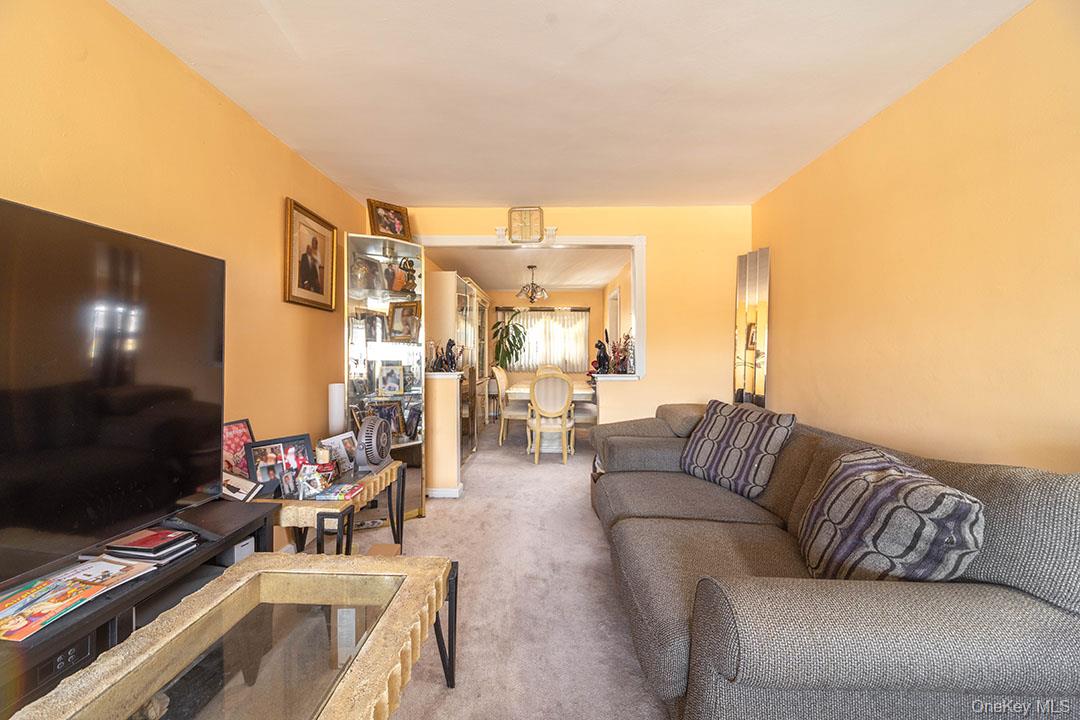 4158 Baychester Avenue