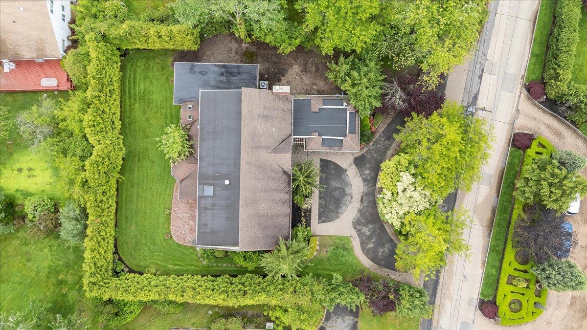 34 Barrett Road, Lawrence, New York image 42