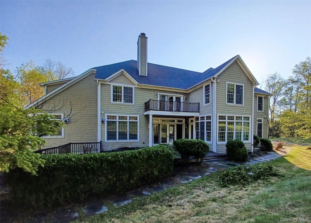 Photo of 11 Hedges Road, Warwick, NY 10990 (MLS # 1049078)