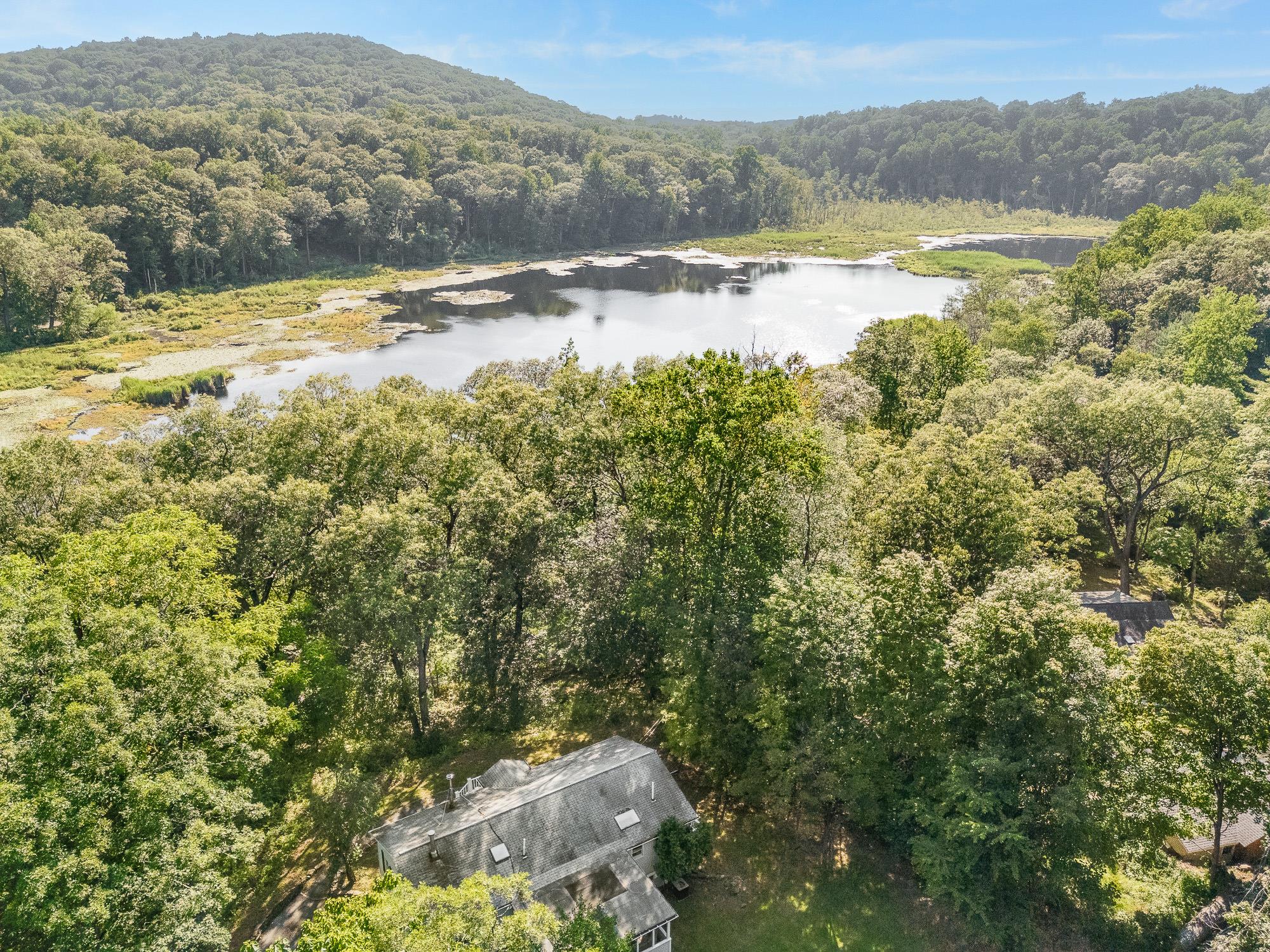 36 Colabaugh Pond Road