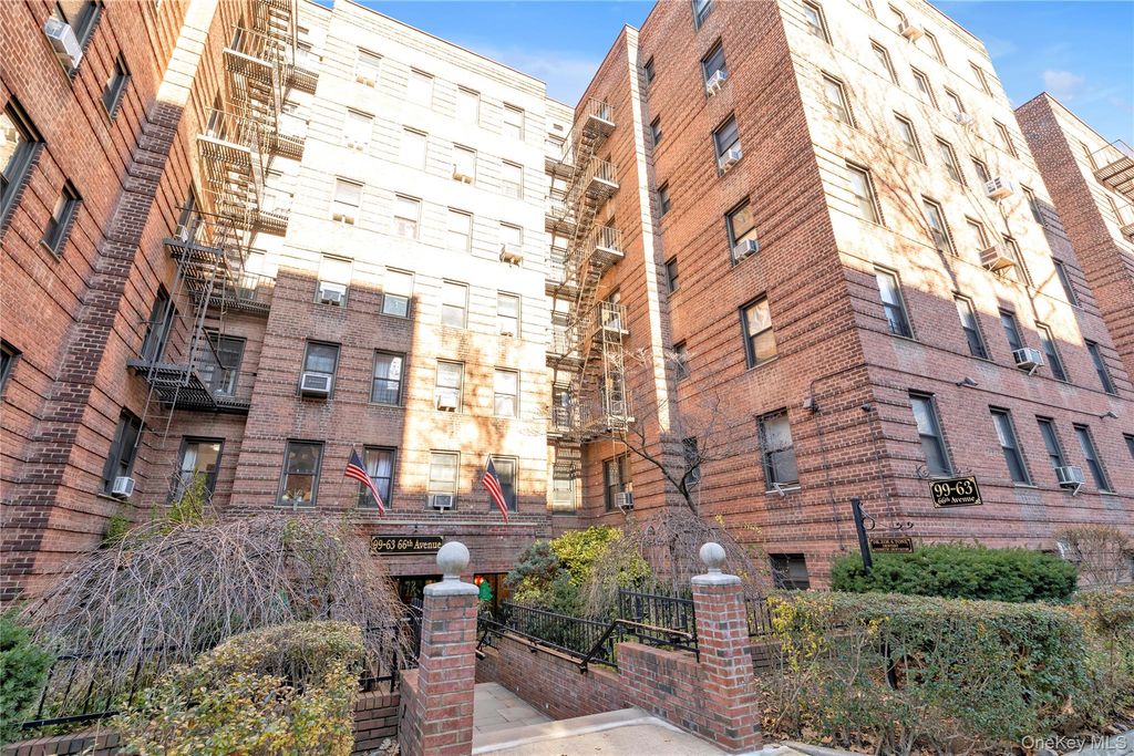 Photo of 99-63 66 Avenue #2B, Rego Park, NY 11374 (MLS # 964724)