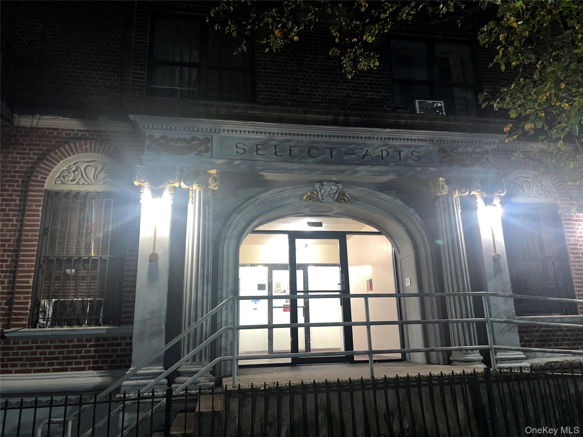 1738 Union Street 2A