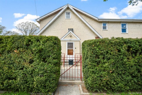 Apartment For Rent - 545 Stanley Avenue<br/> Mamaroneck, NY 10543