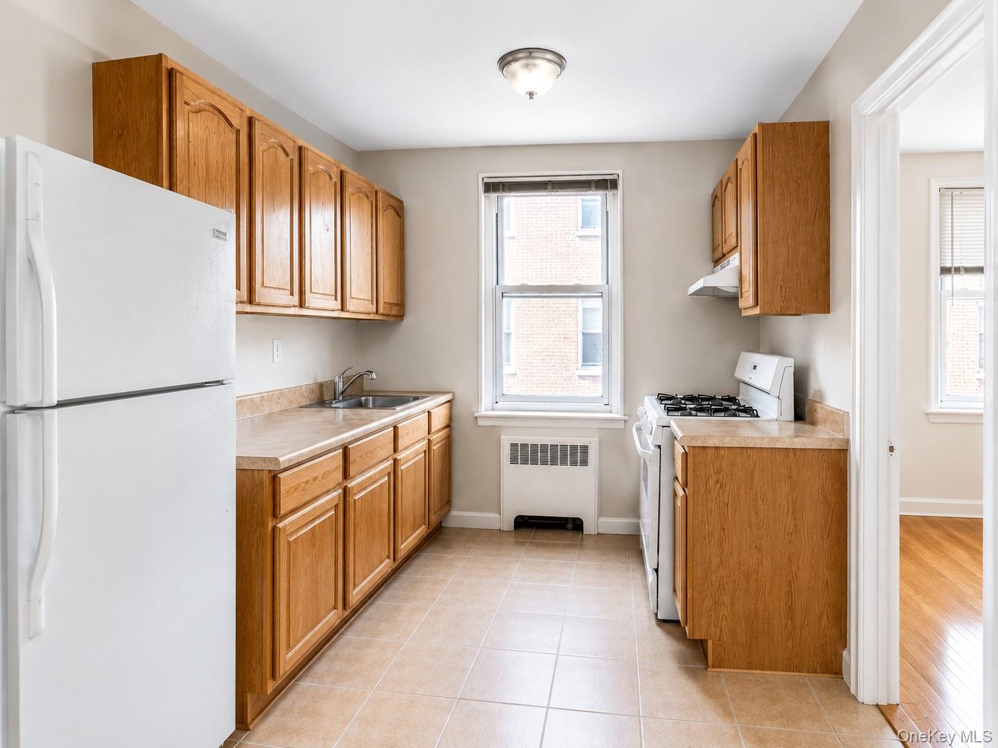 30-11 Parsons Boulevard 4O