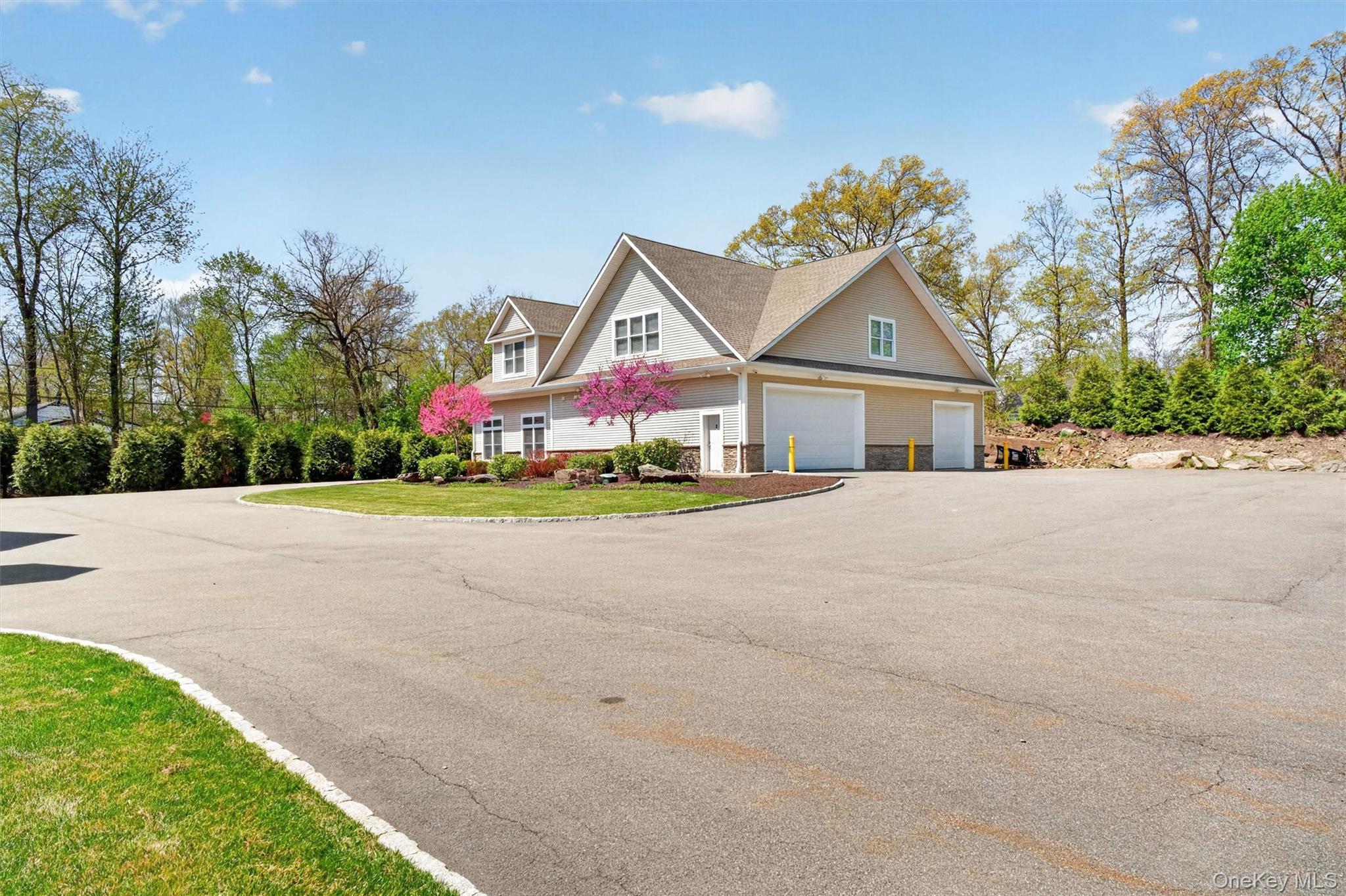 20 Mac Farlane Rd.