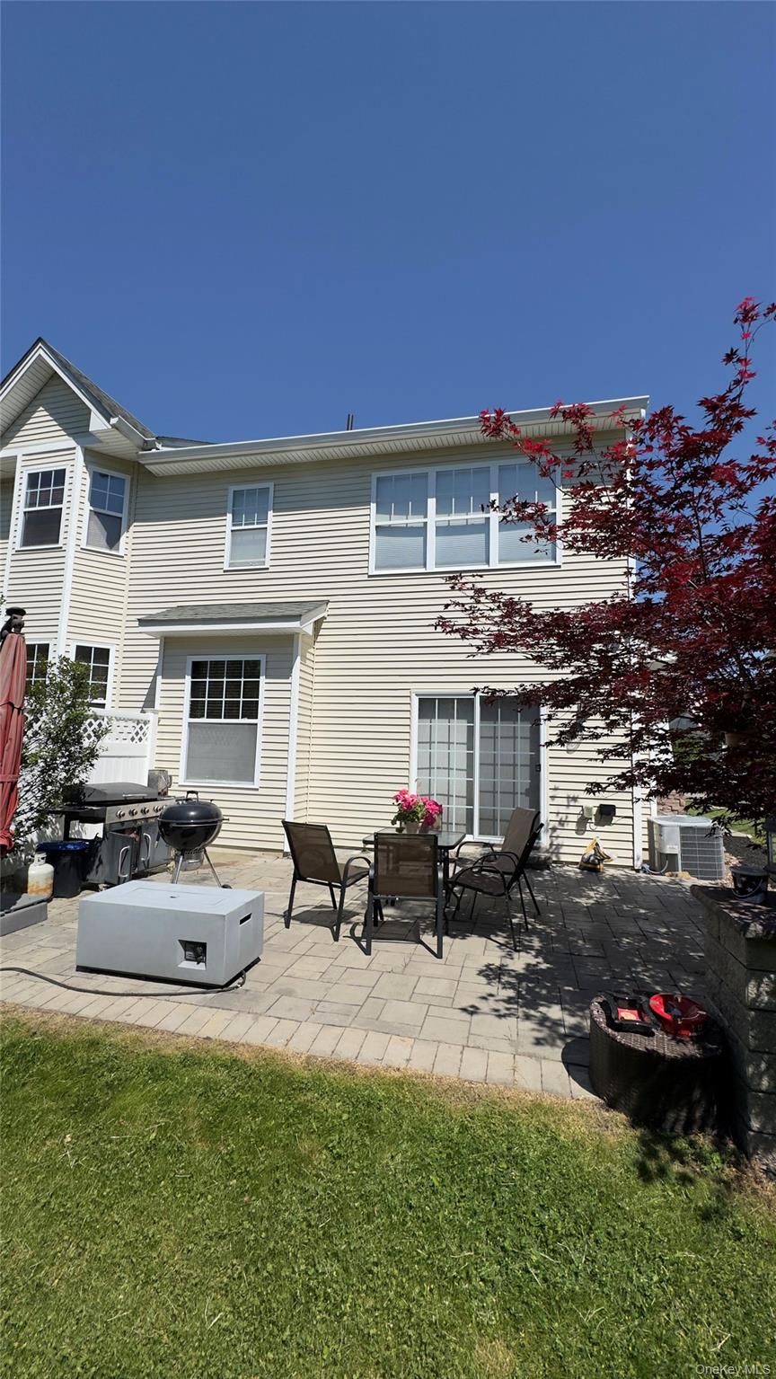 6 Avoncroft Lane
