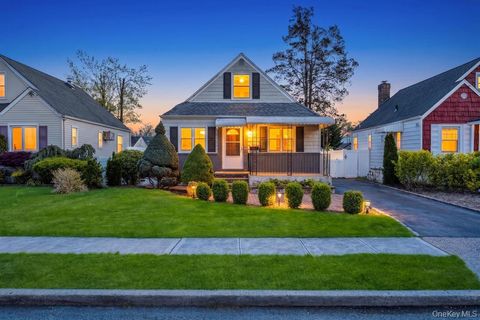 126 New York Avenue West Hempstead NY 11552