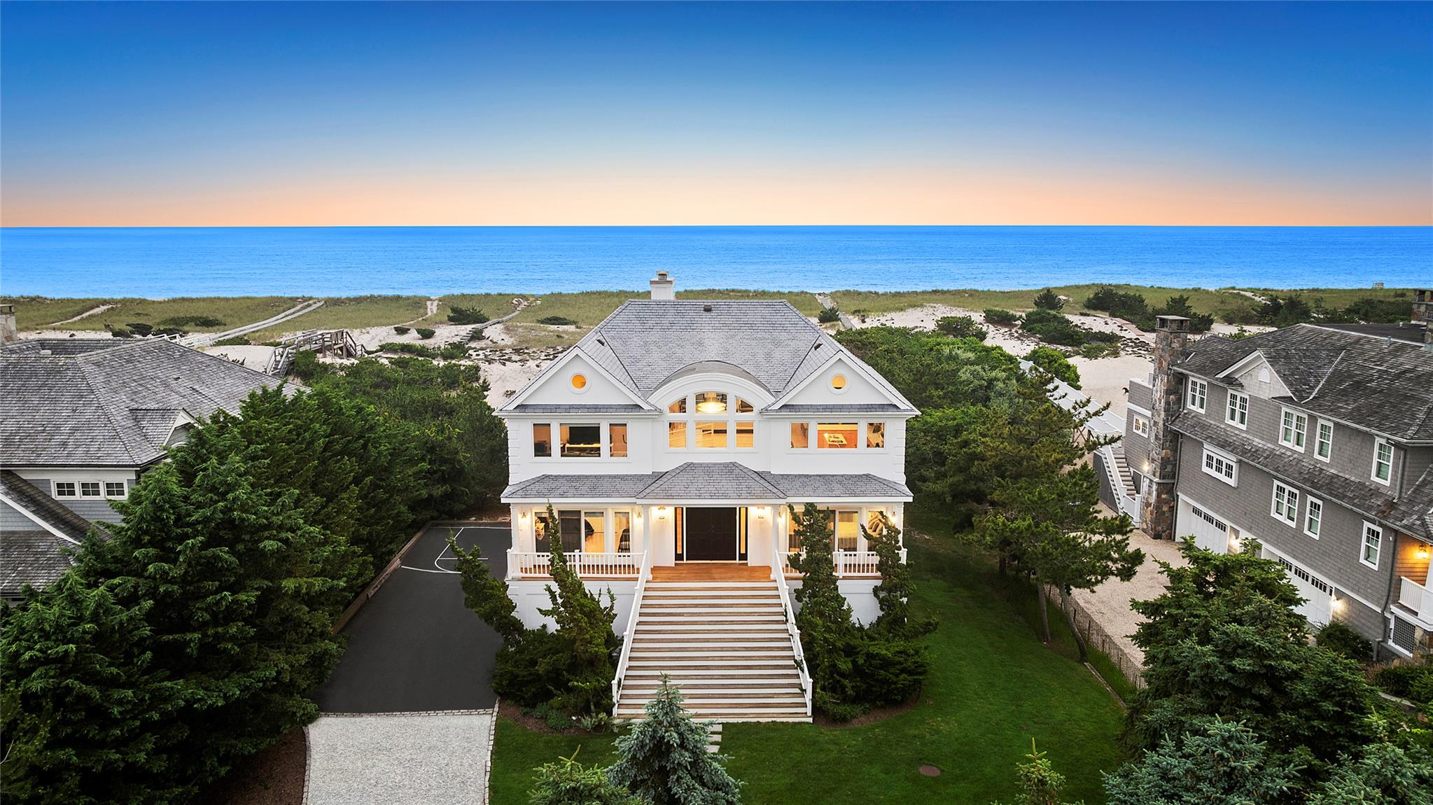 217 Dune Road