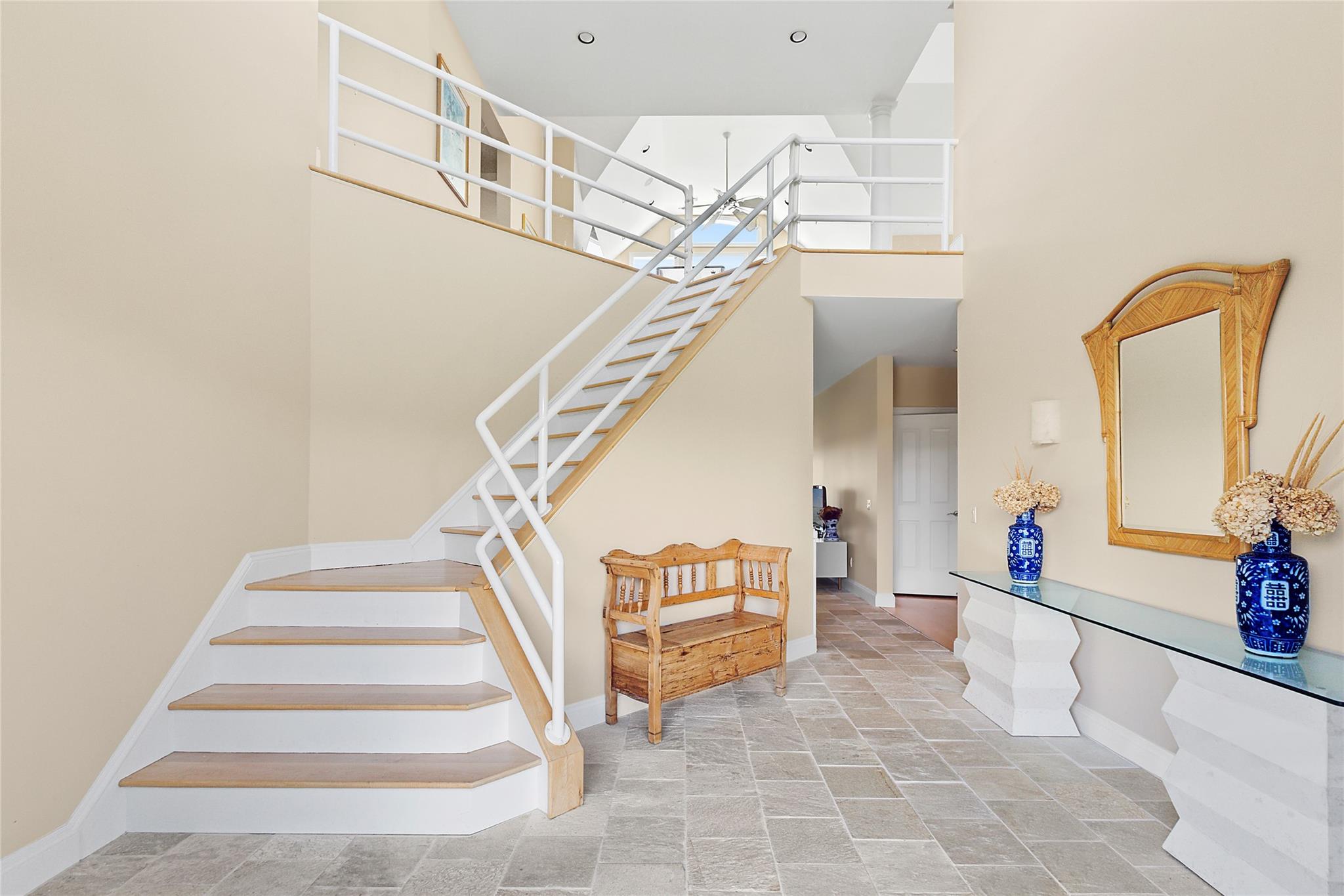 217 Dune Road