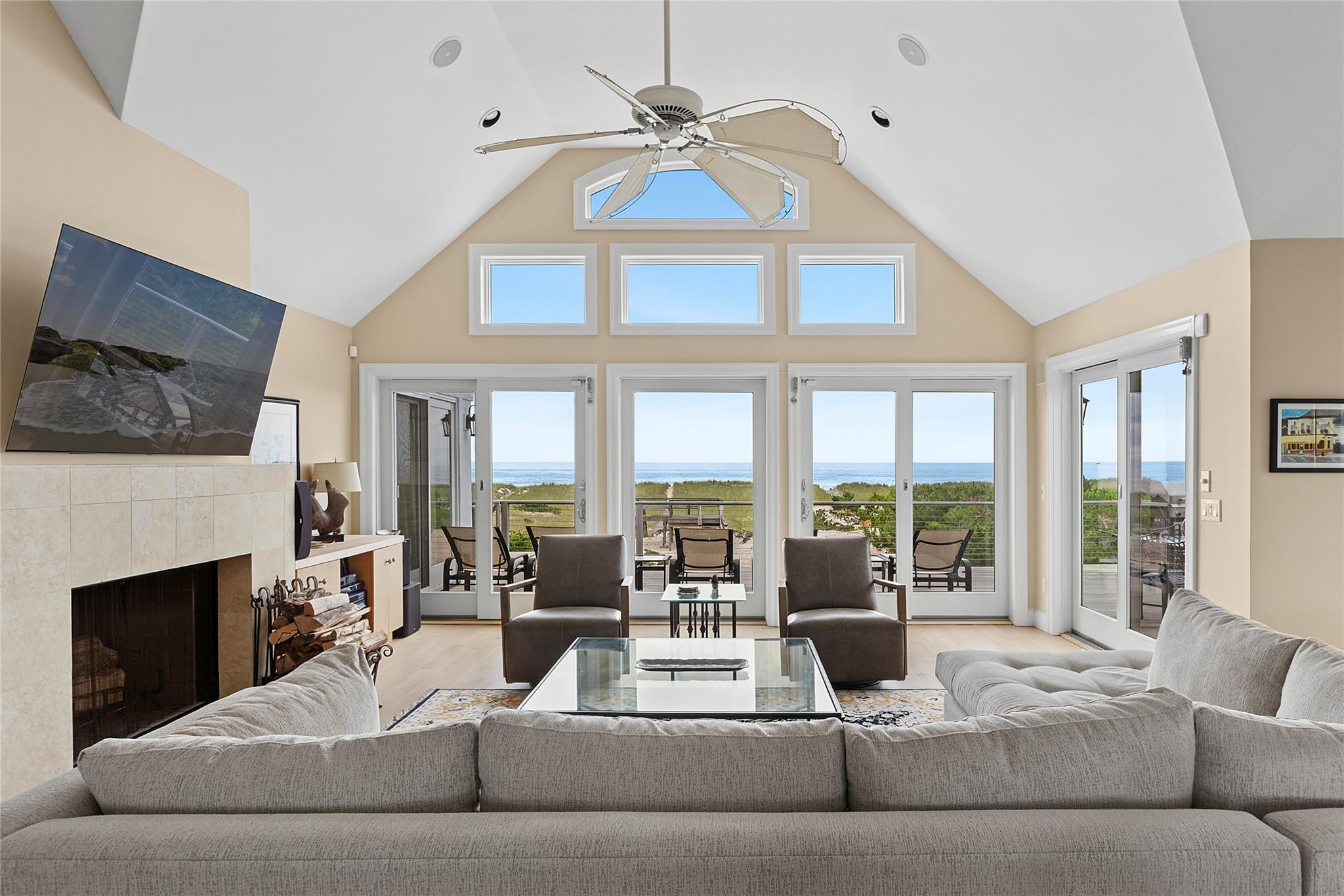 217 Dune Road