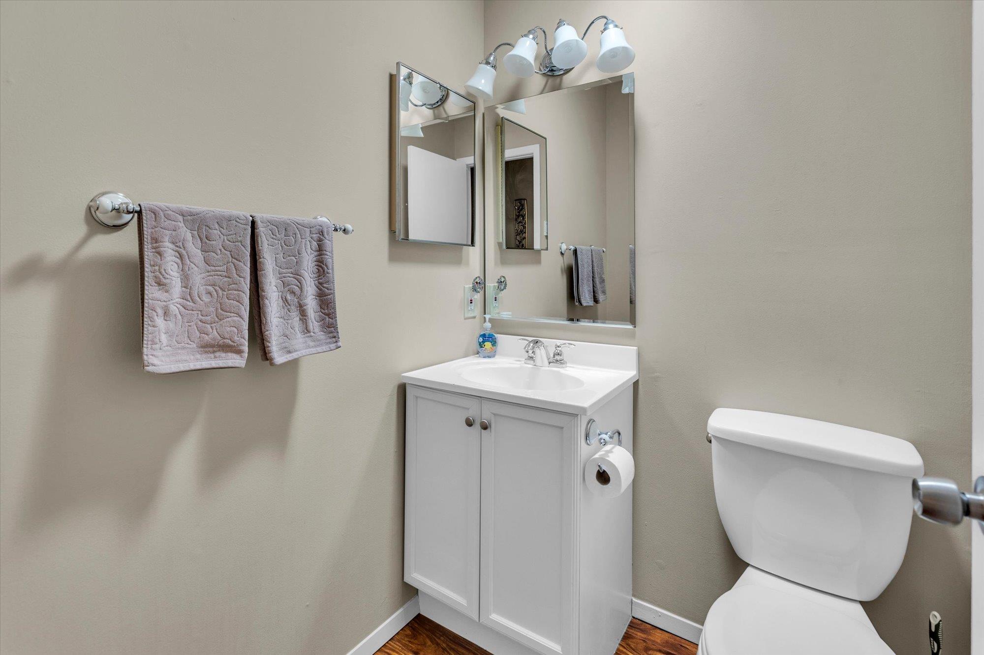 186 Revere Drive, Sayville, New York image 12