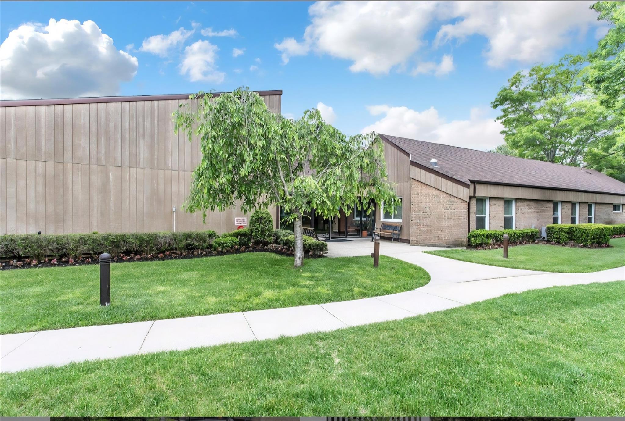 186 Revere Drive, Sayville, New York image 21