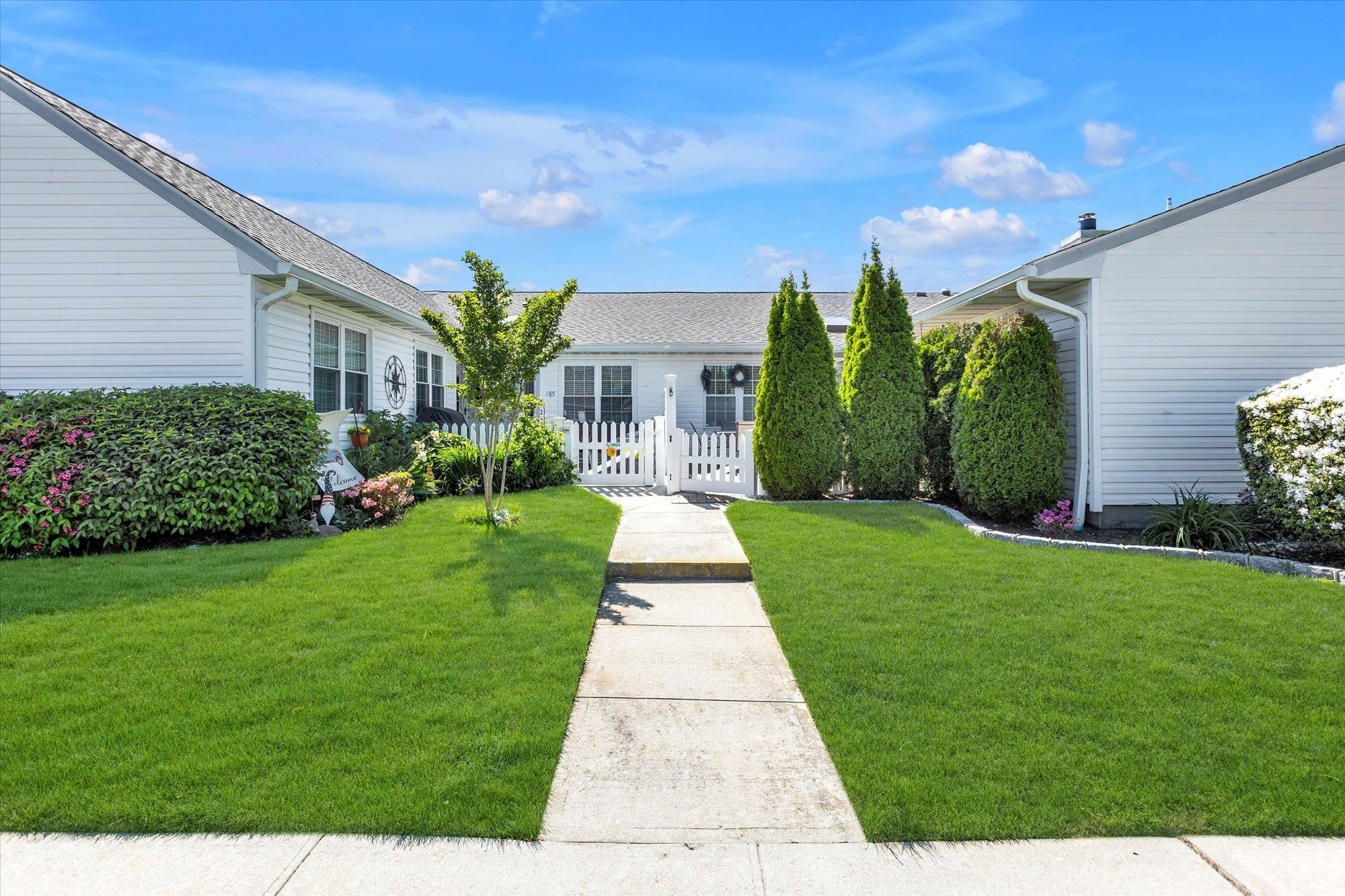 186 Revere Drive, Sayville, New York image 18