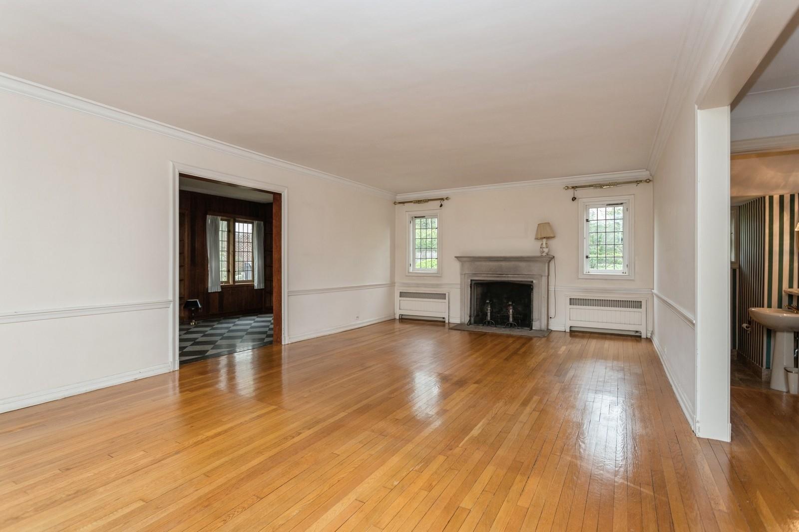 250 Paine Avenue, New Rochelle, New York image 5