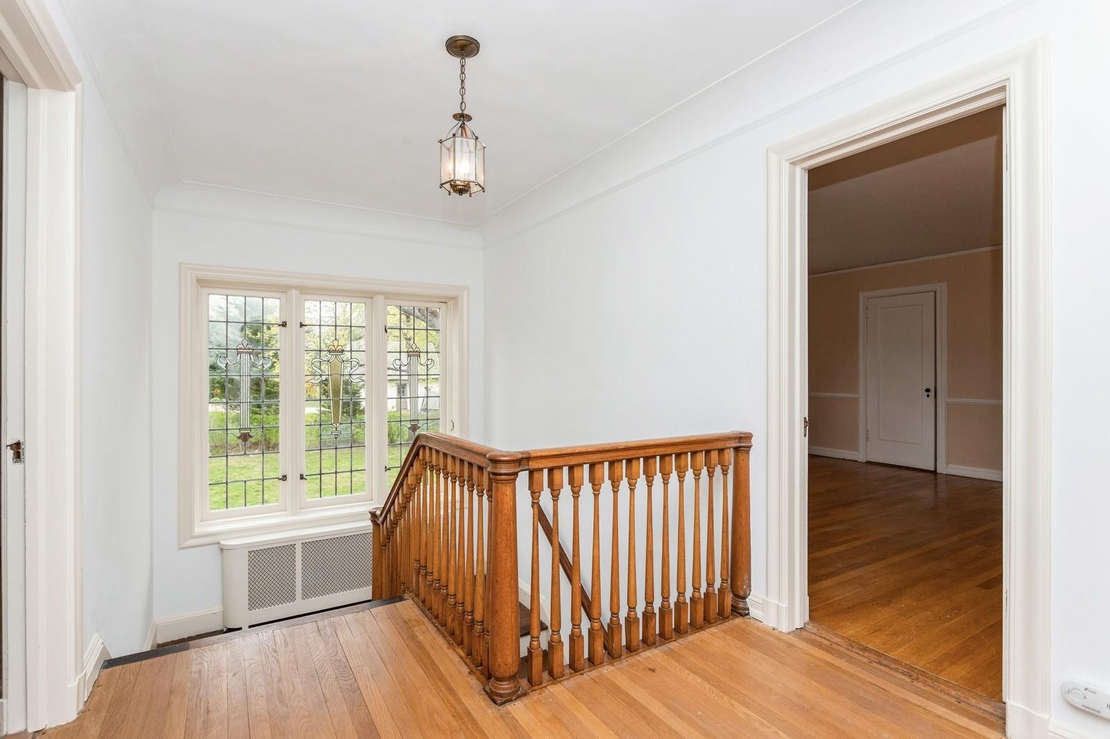 250 Paine Avenue, New Rochelle, New York image 26