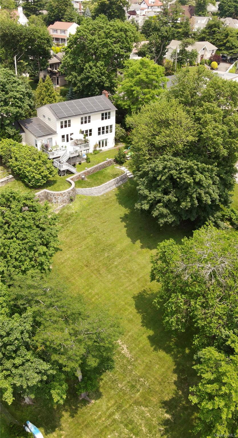 81 Seaview Avenue