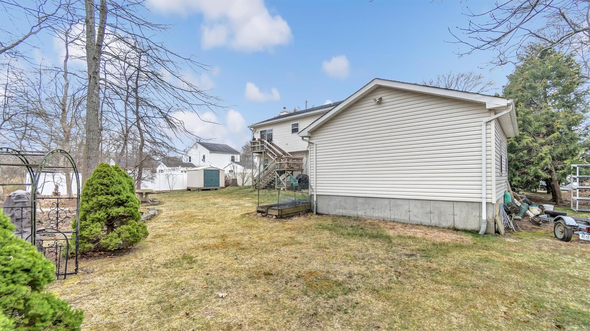 76 Edgewater Drive, Mastic Beach, New York image 20