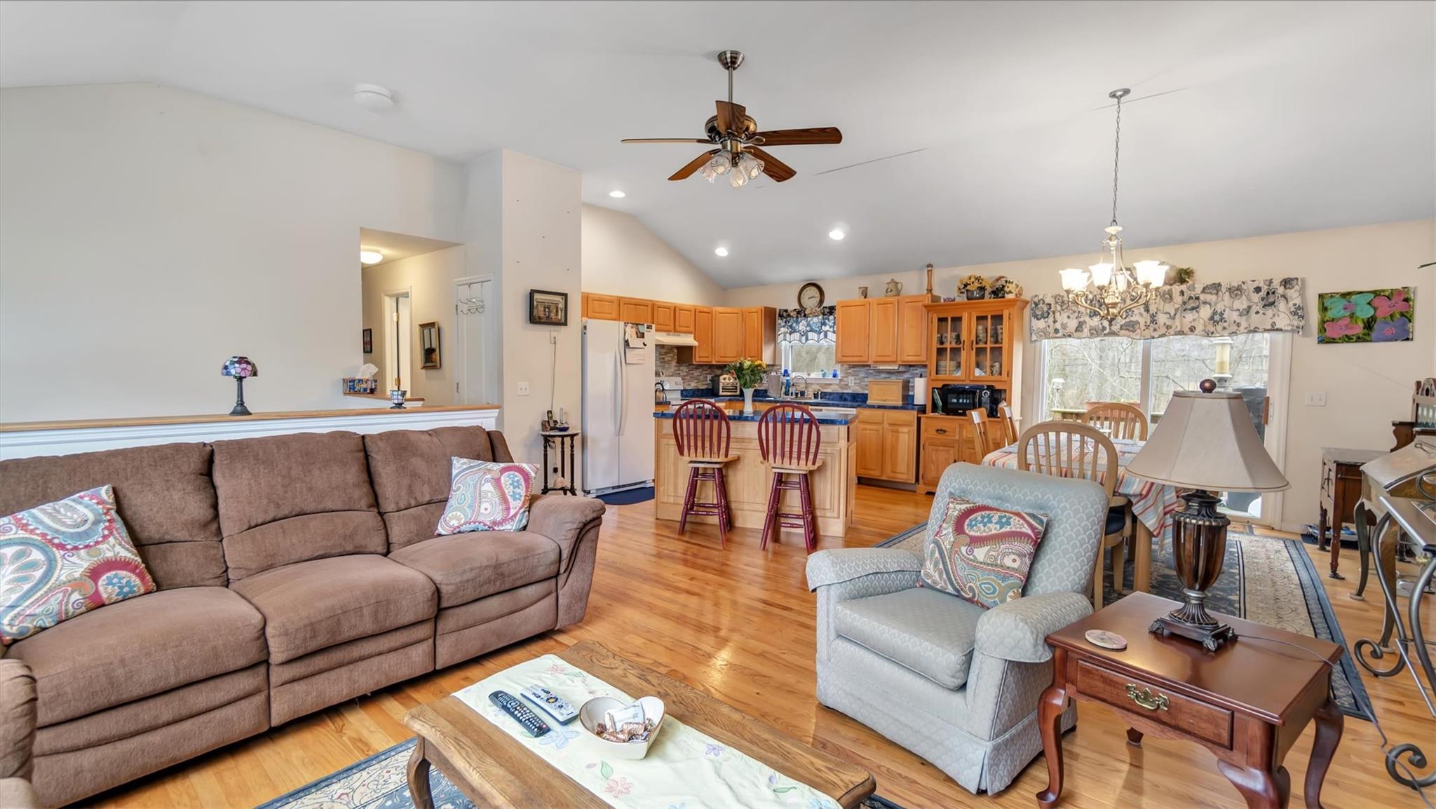 76 Edgewater Drive, Mastic Beach, New York image 4