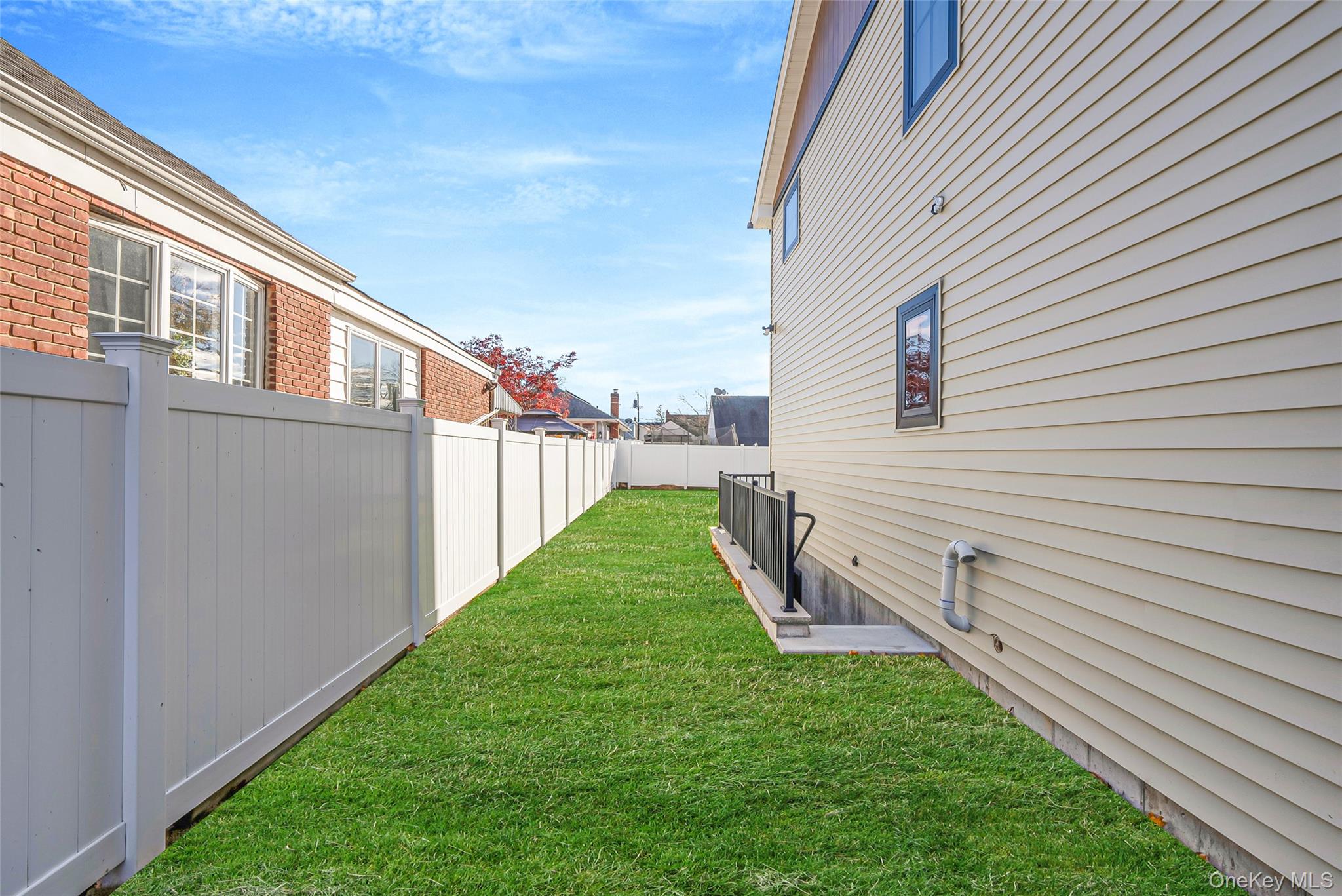 2386 Marlboro Street