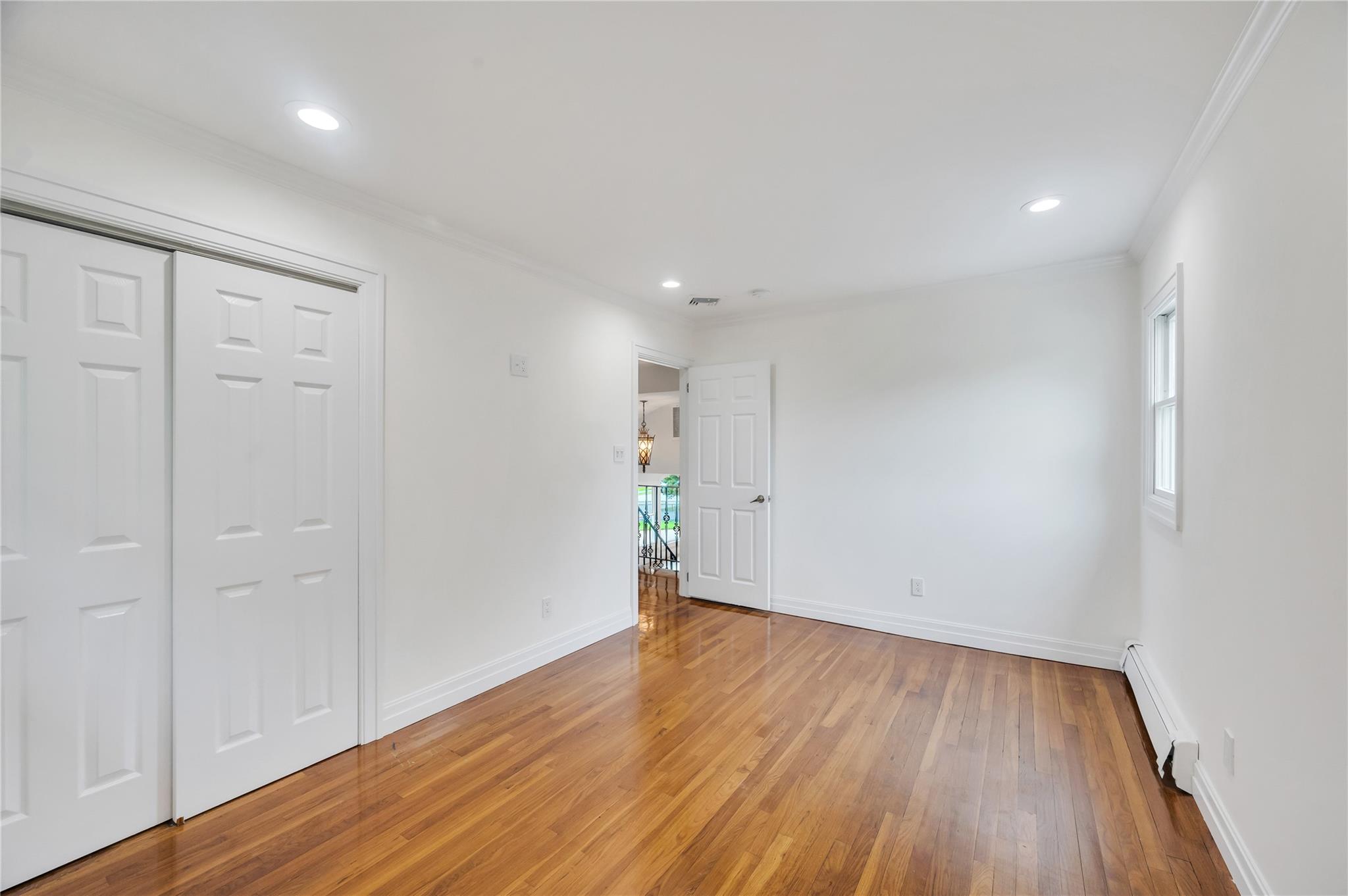 61 Riviera Drive, Massapequa, New York image 26