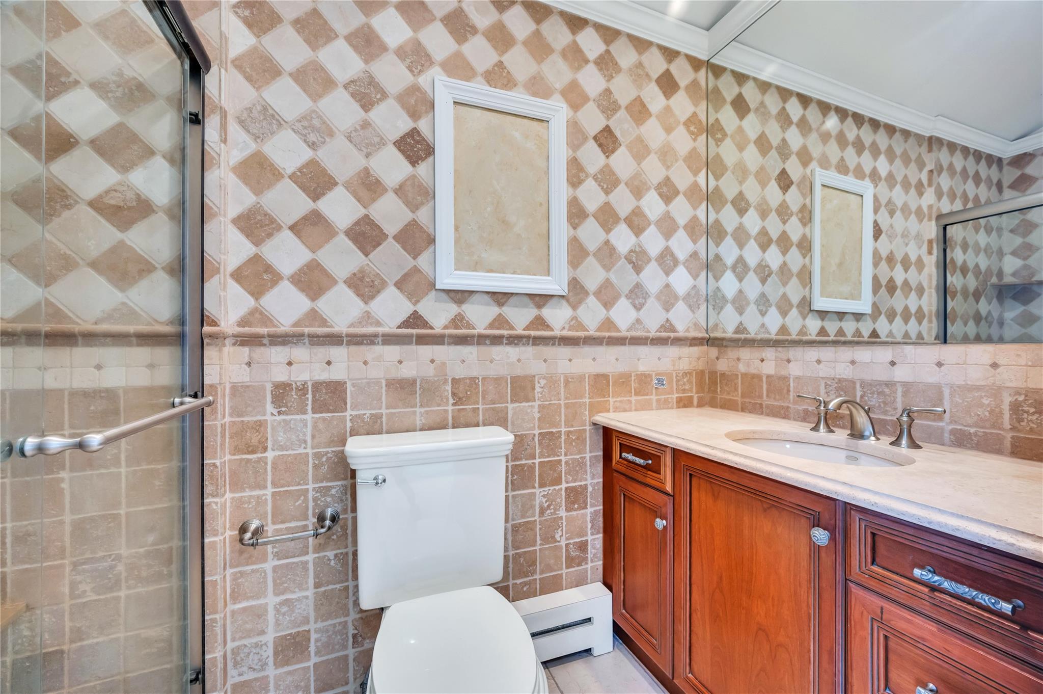 61 Riviera Drive, Massapequa, New York image 32