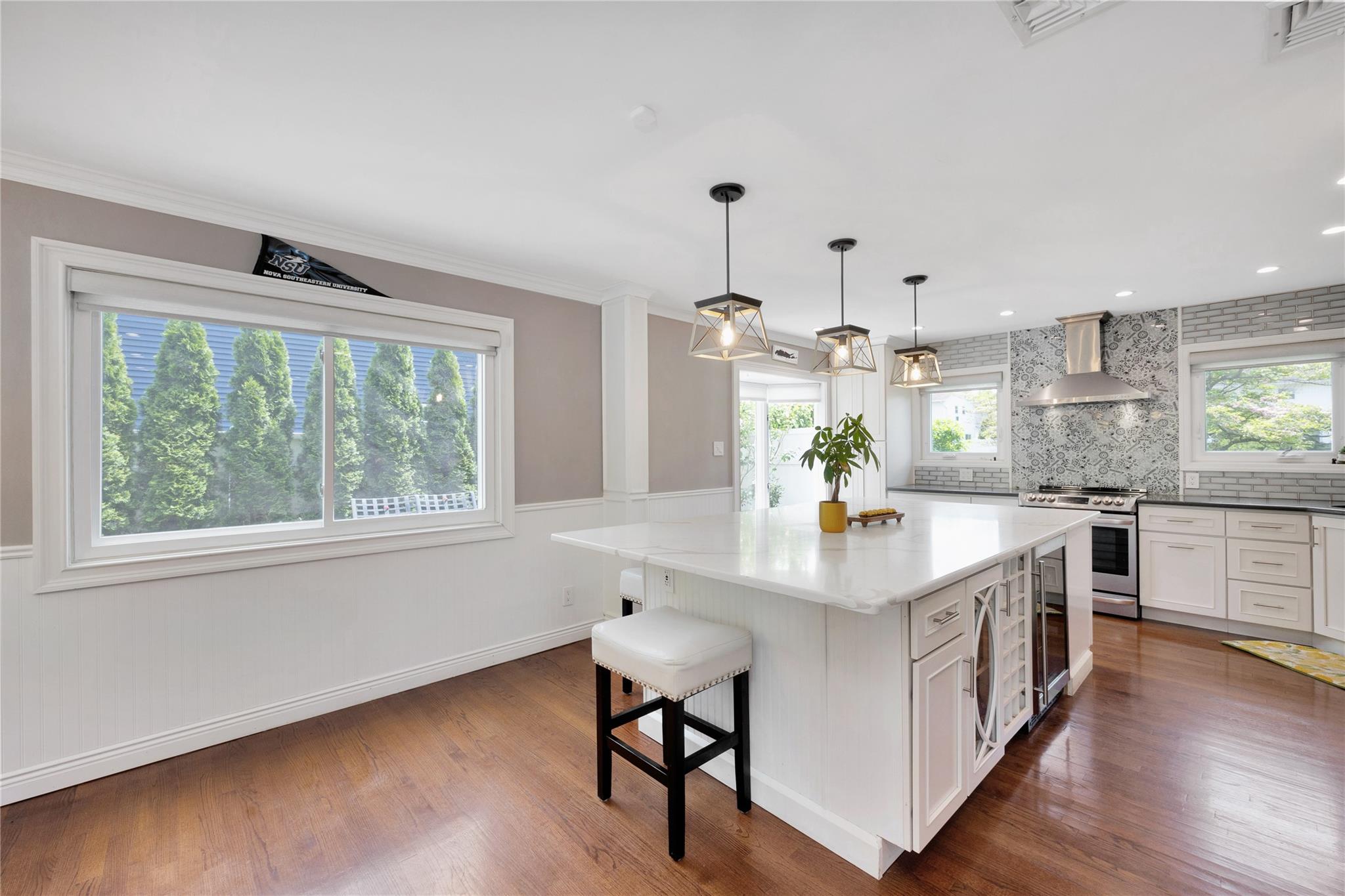 52 Glen Lane, Kings Park, New York image 10