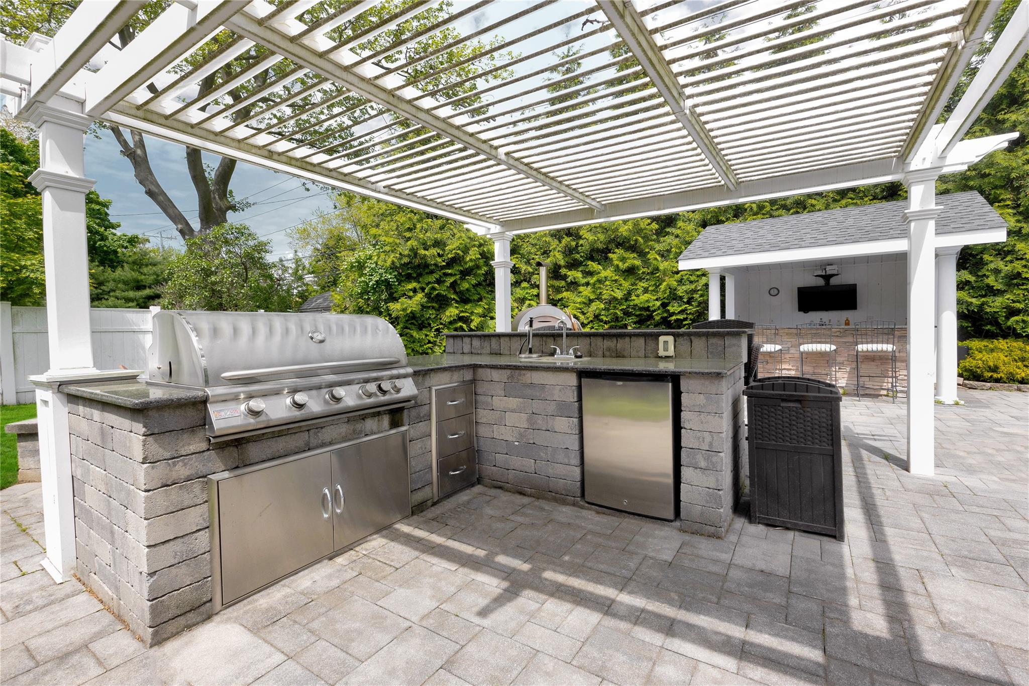 52 Glen Lane, Kings Park, New York image 35