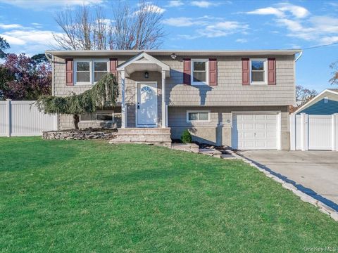 Photo of 99 Elmwood Avenue, Selden, NY 11784 (MLS # 930498)