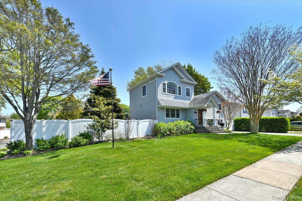 491 Charles Avenue