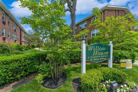 Homes For Sale - 61 Maine Avenue #E5<br/> Rockville Centre, NY 11570